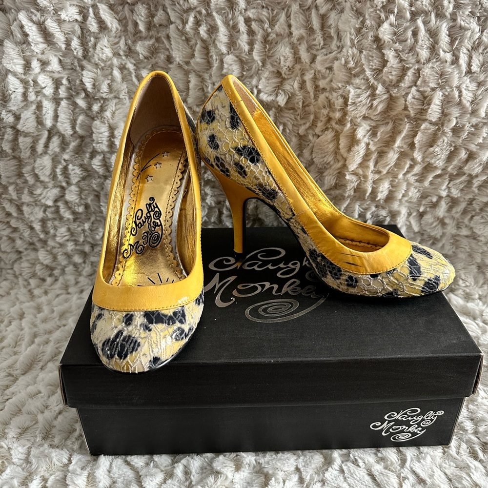 Naughty Monkey Dayliner Pumps